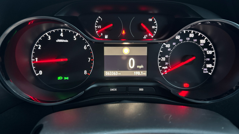 Vauxhall Crossland X 1.2 Elite 5dr Petrol Hatchback